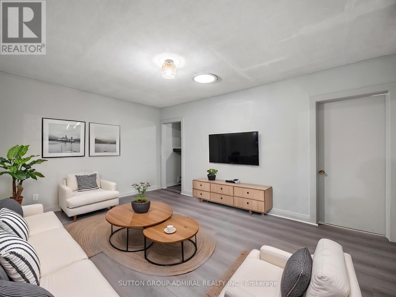 23 Kenworthy Avenue, Toronto, Ontario  M1L 3B1 - Photo 6 - E12959372