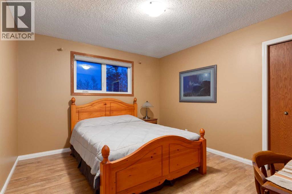 221083 Range Road 270, Rural Wheatland County, Alberta  T1P 2G5 - Photo 22 - A2272687