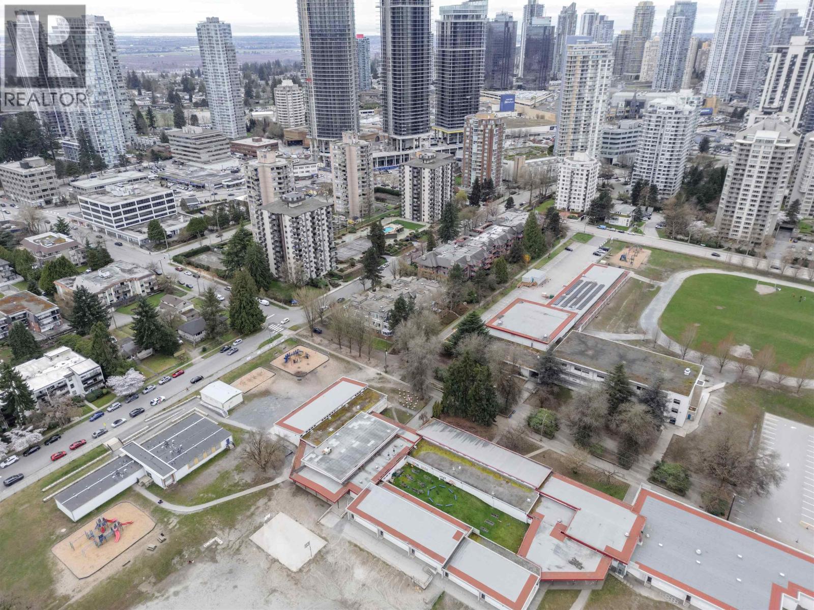 207 4951 Sanders Street, Burnaby, British Columbia  V5H 1S8 - Photo 26 - R3107402