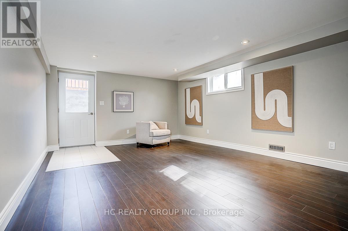 8 Beech Street, Markham, Ontario  L3P 2A2 - Photo 39 - N12852670