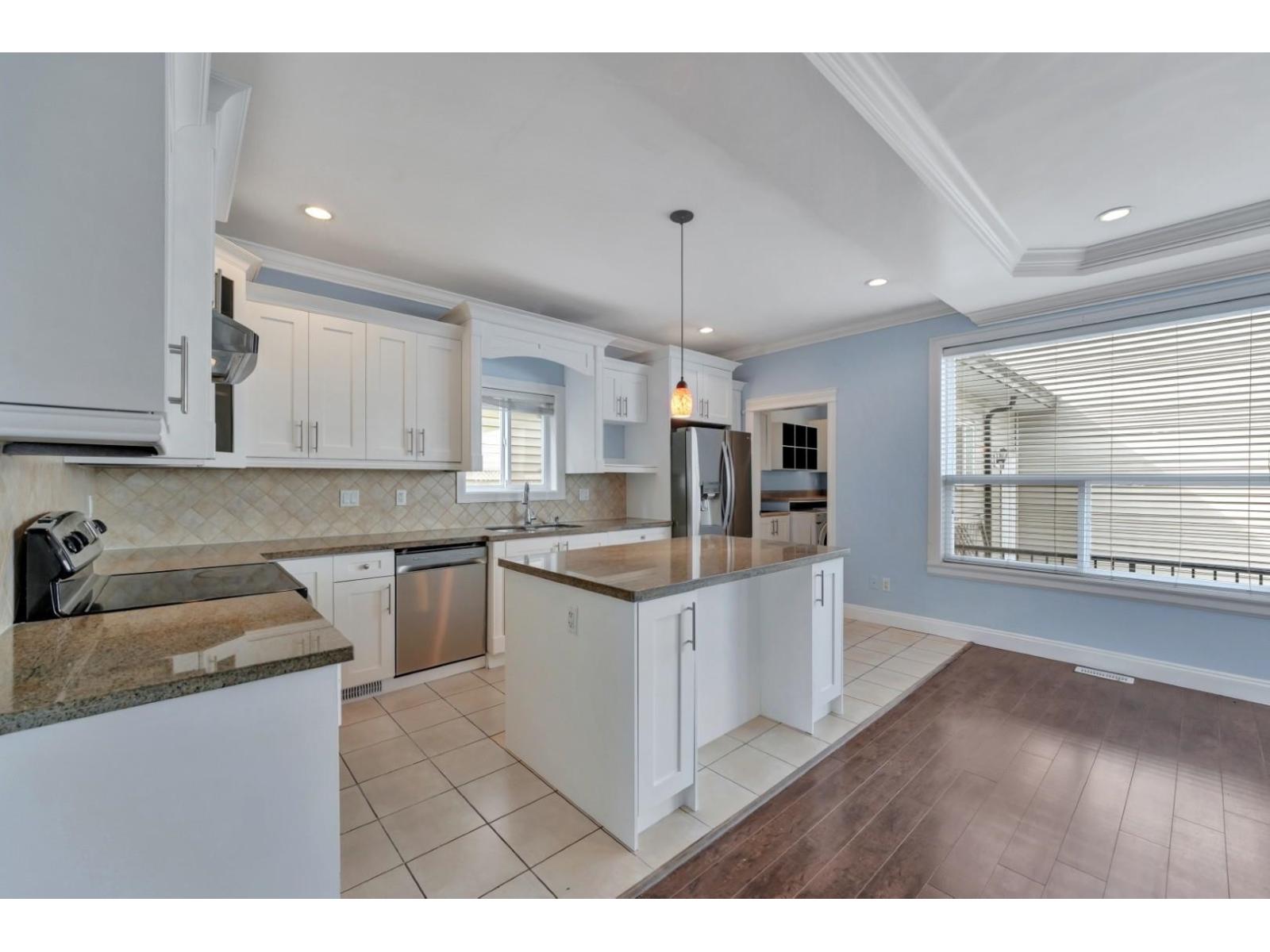 7071 195a Street, Surrey, British Columbia V4N 5Z6 - Photo 10 - R3107378