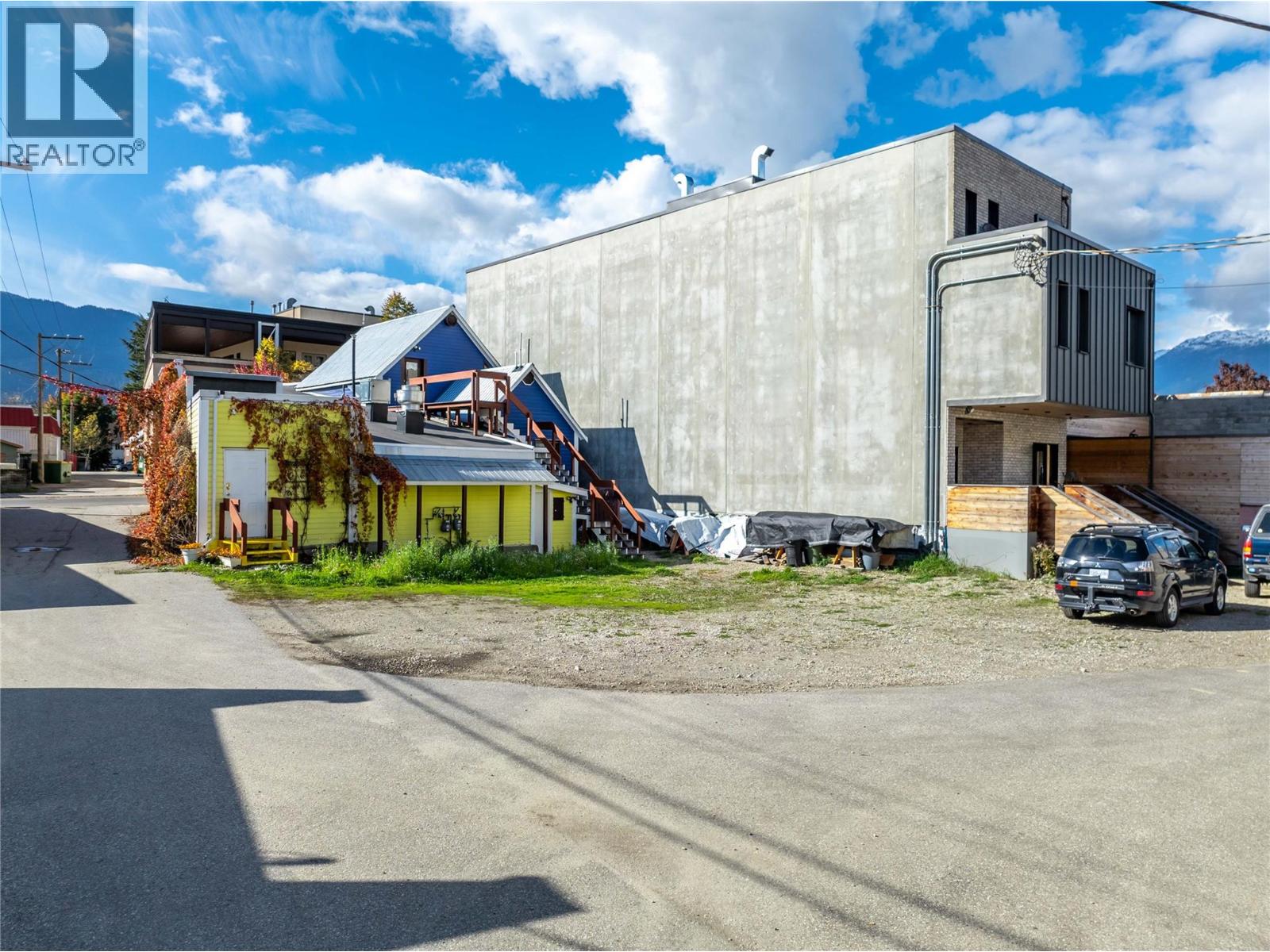 302 First Street W, Revelstoke, British Columbia  V0E 2S0 - Photo 21 - 10380728