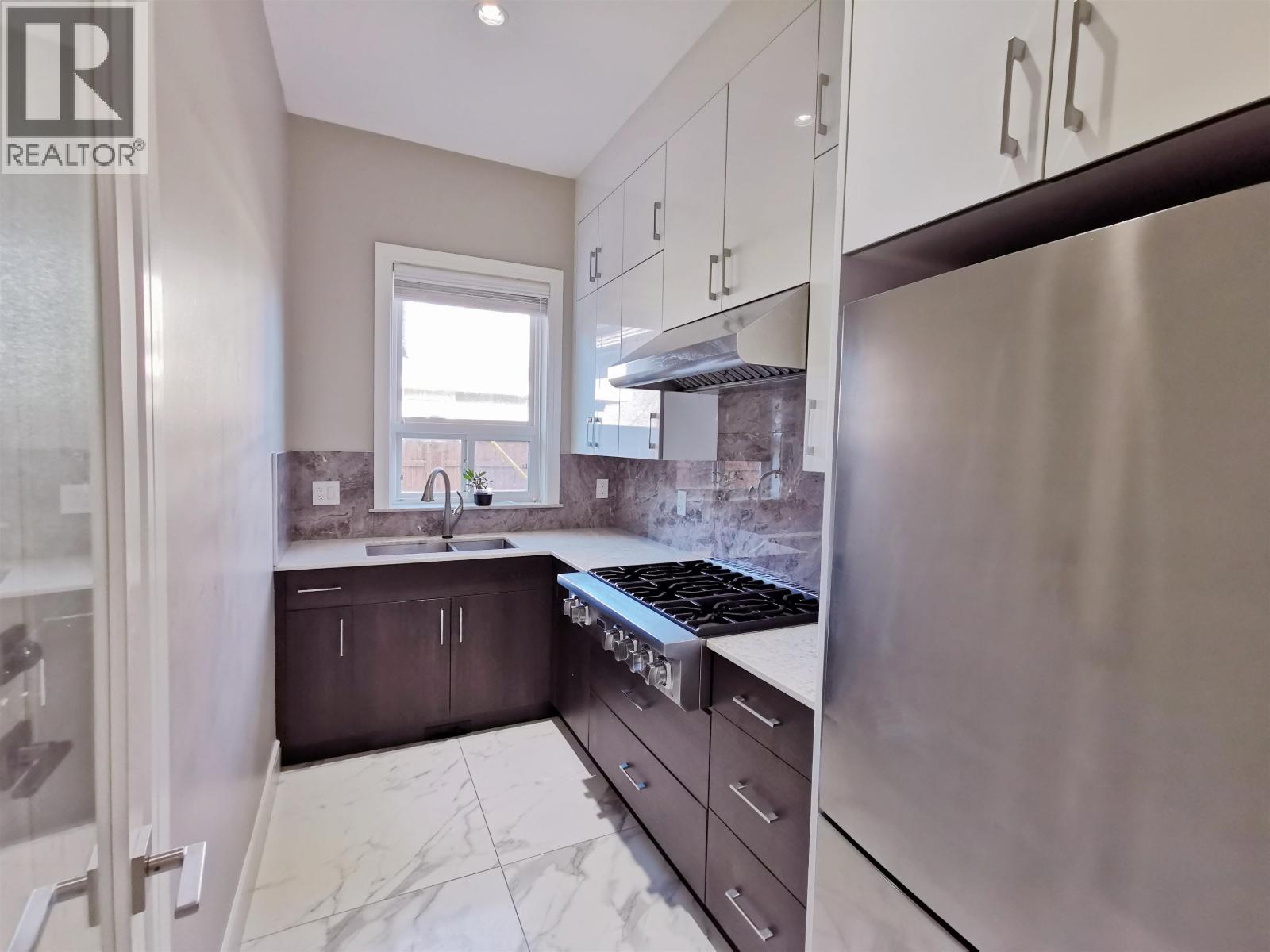 3291 Ullsmore Avenue, Richmond, British Columbia  V7C 1R8 - Photo 14 - R3107412