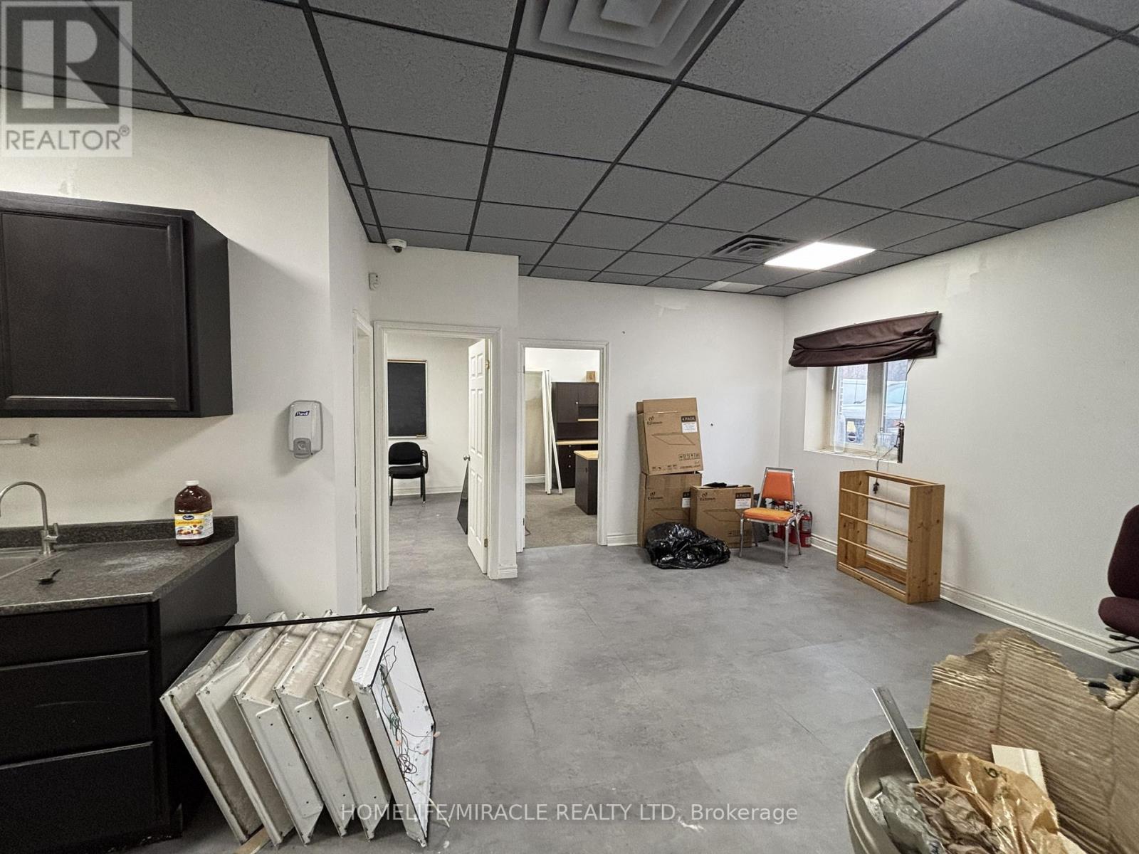 2 - 3153 Steeles Avenue, Milton, Ontario  L9T 2V4 - Photo 11 - W12963228