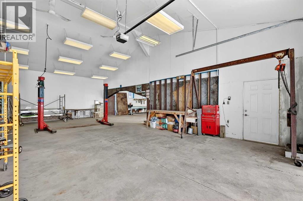 33235 Range Road 64, Rural Mountain View County, Alberta T0M 1X0 - Photo 43 - A2278727