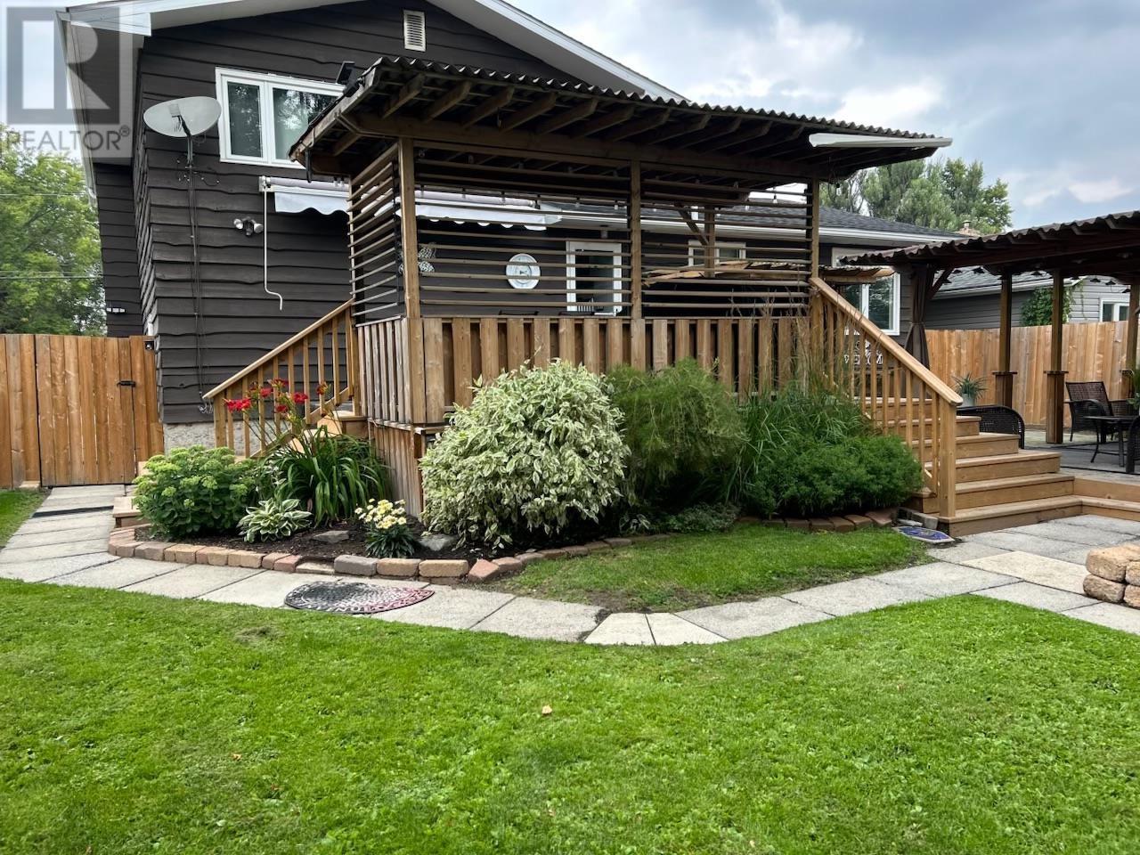 649 Second Street East, Fort Frances, Ontario  P9A 1N6 - Photo 2 - TB2600625