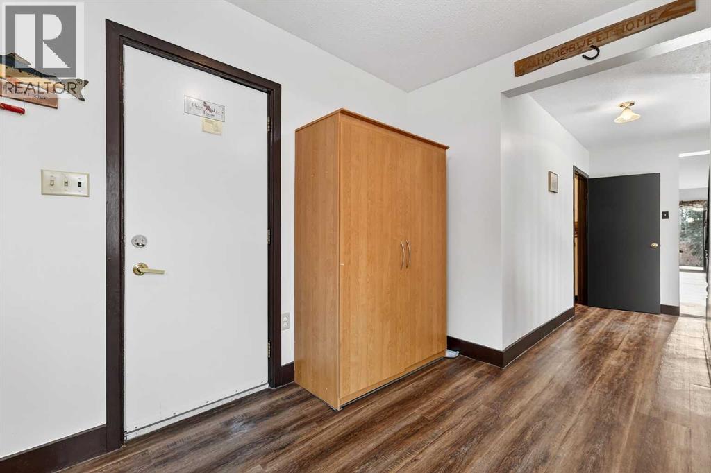 33235 Range Road 64, Rural Mountain View County, Alberta T0M 1X0 - Photo 12 - A2278727