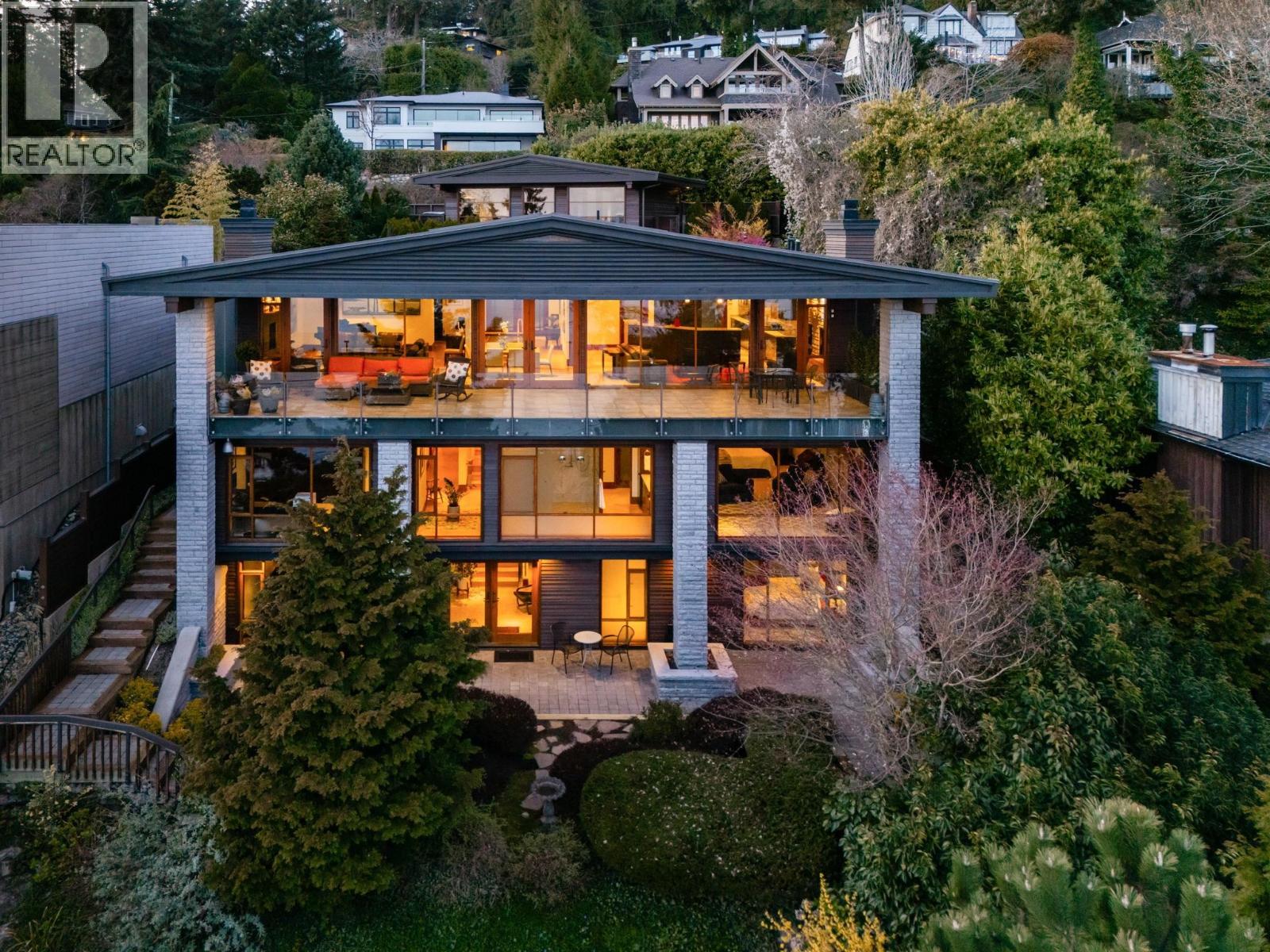 3673 Sunset Lane, West Vancouver, British Columbia V7V 0A9 - Photo 21 - R3107349