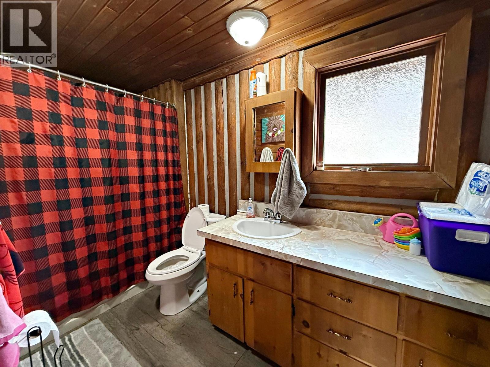 2545 Child Road, Clearwater, British Columbia  V0E 3A0 - Photo 11 - 10382098