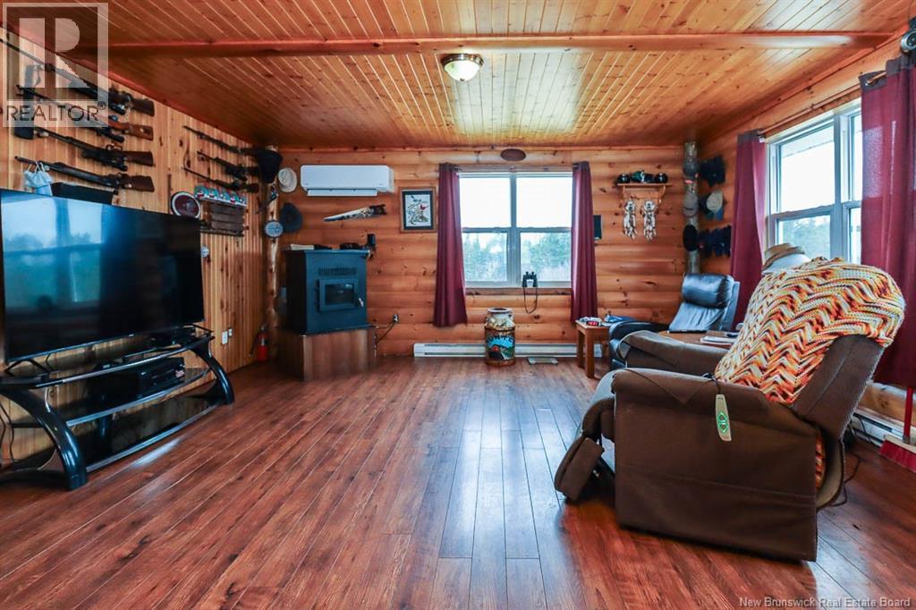 74 Shore Road, Bains Corner, New Brunswick  E5R 1R3 - Photo 11 - NB136255