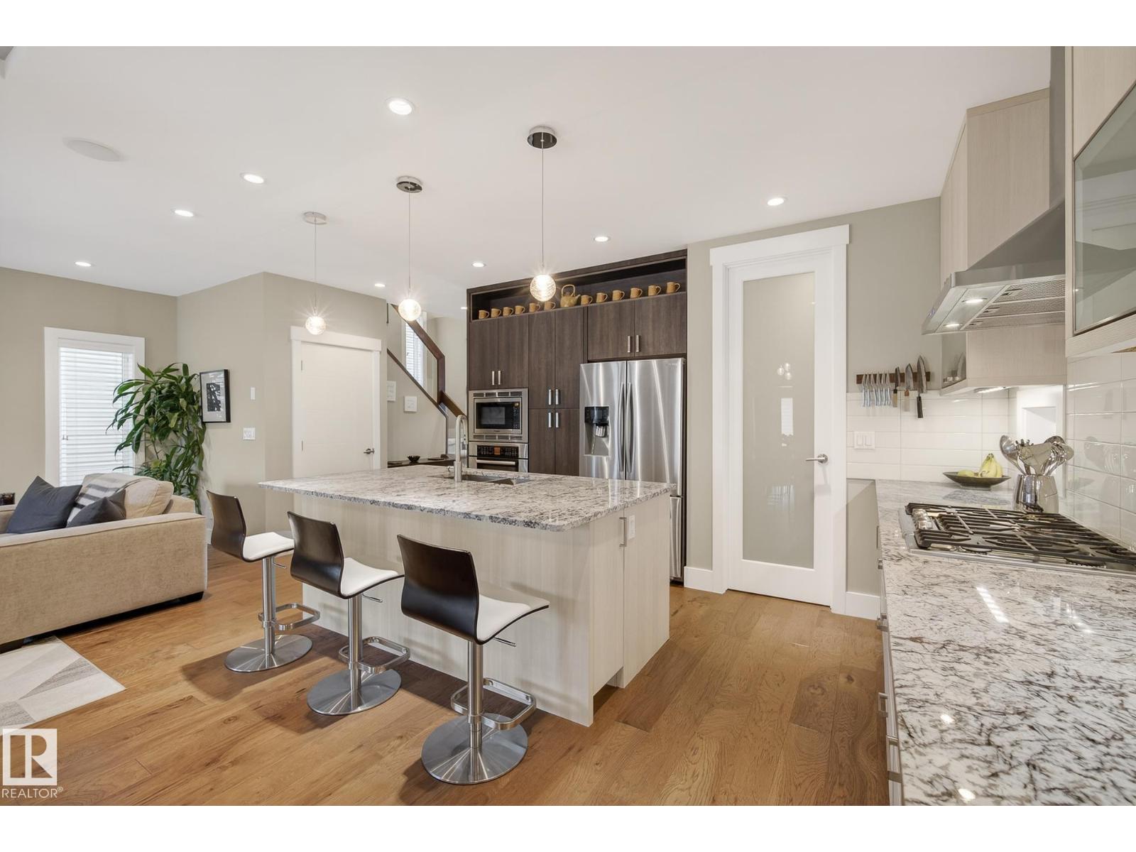 9648 83 Av Nw, Edmonton, Alberta  T6C 1C2 - Photo 11 - E4480897