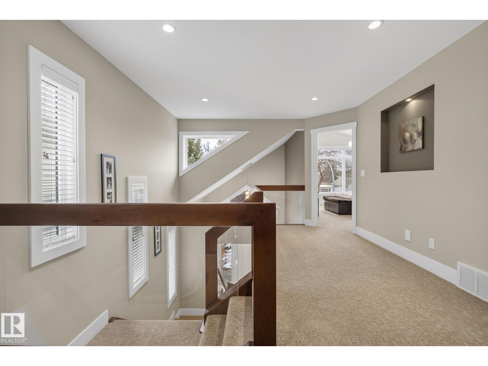 9648 83 Av Nw, Edmonton, Alberta  T6C 1C2 - Photo 28 - E4480897