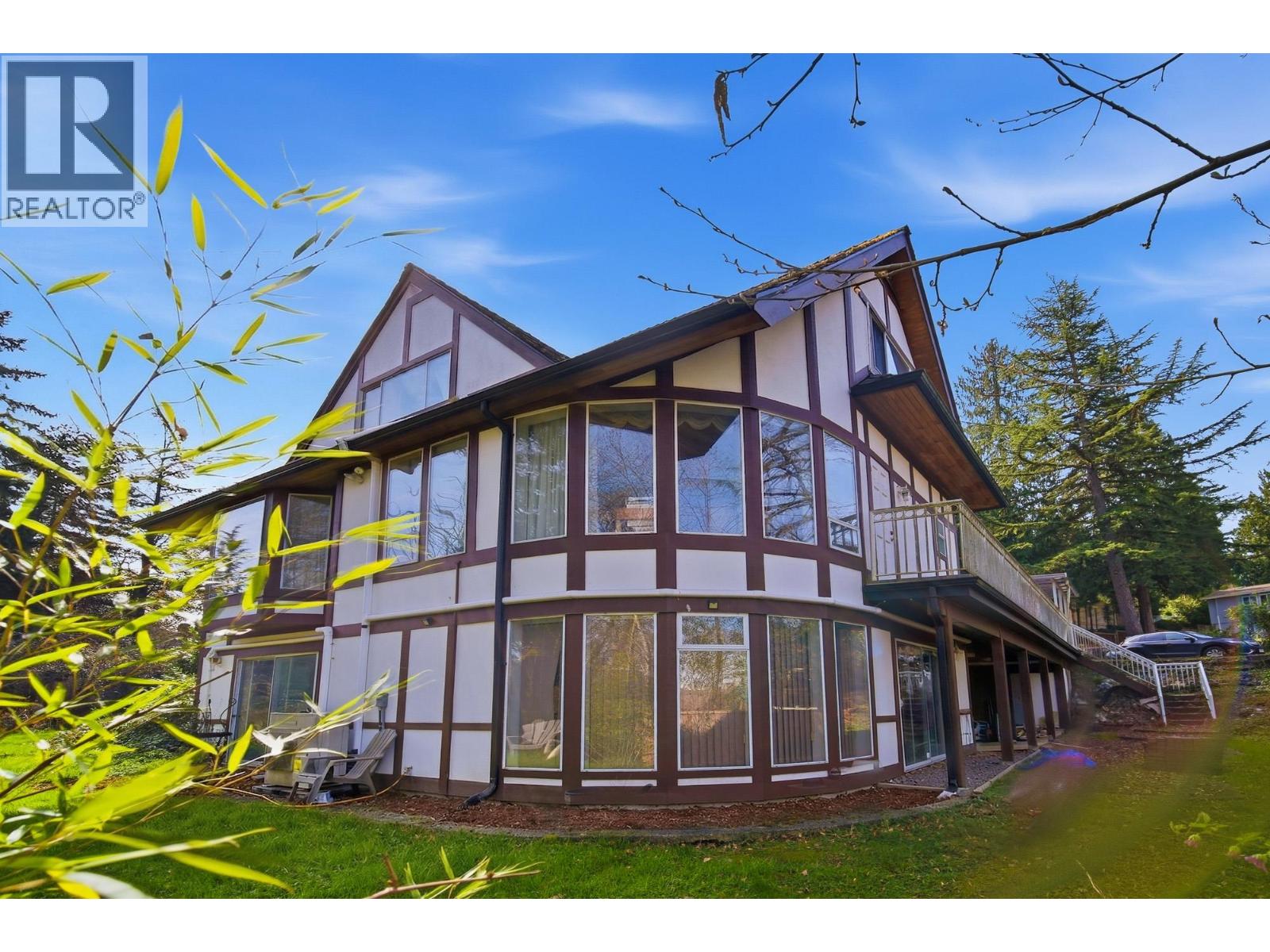 5780 Malvern Avenue, Burnaby, British Columbia  V5E 3E4 - Photo 4 - R3104815