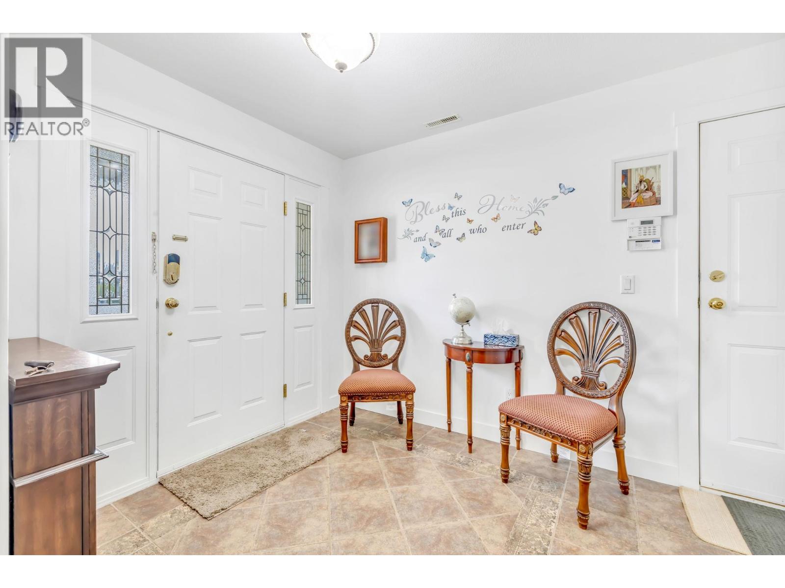 20558 122 Avenue, Maple Ridge, British Columbia  V2X 2N6 - Photo 5 - R3106600