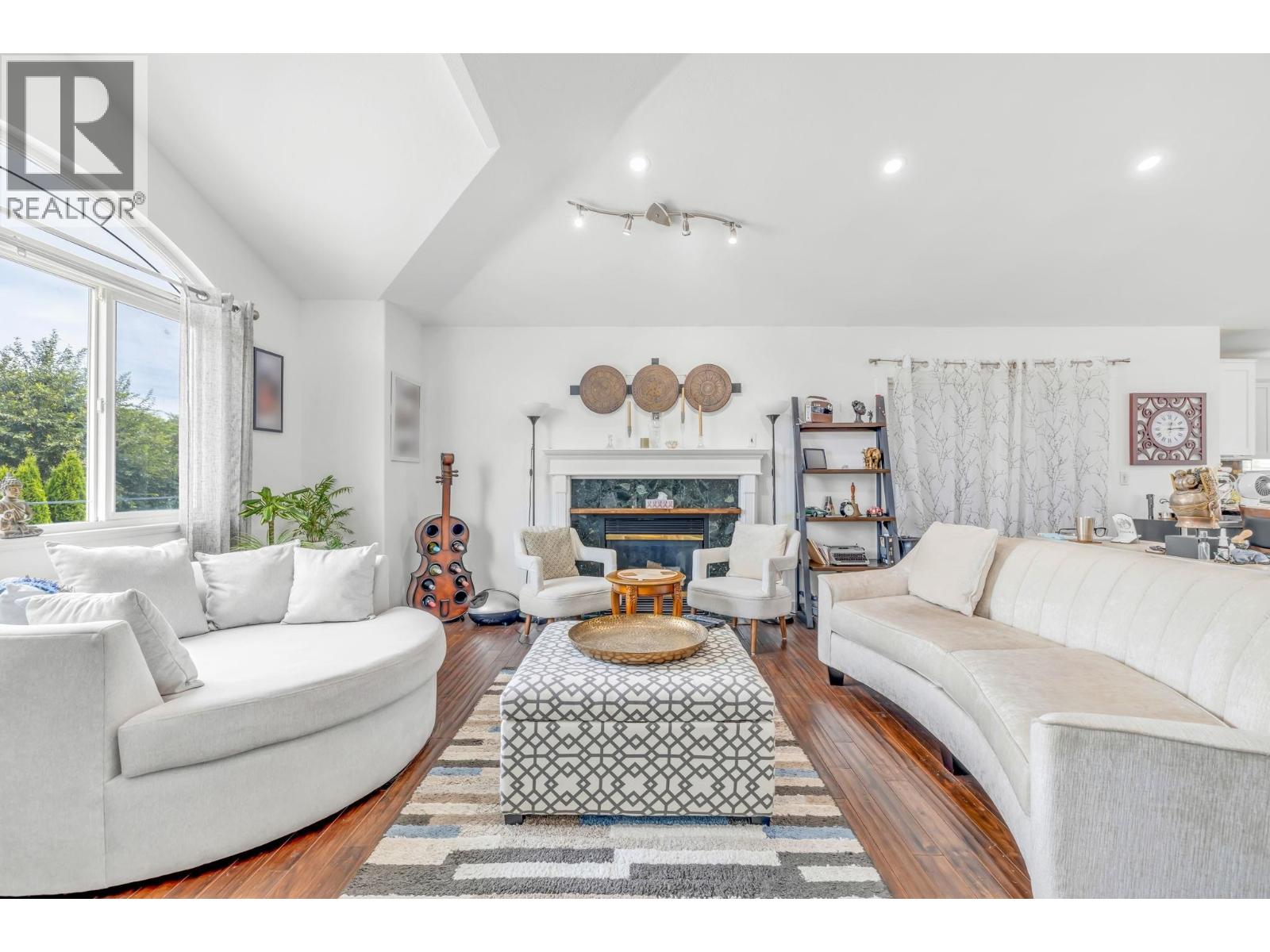 20558 122 Avenue, Maple Ridge, British Columbia  V2X 2N6 - Photo 10 - R3106600