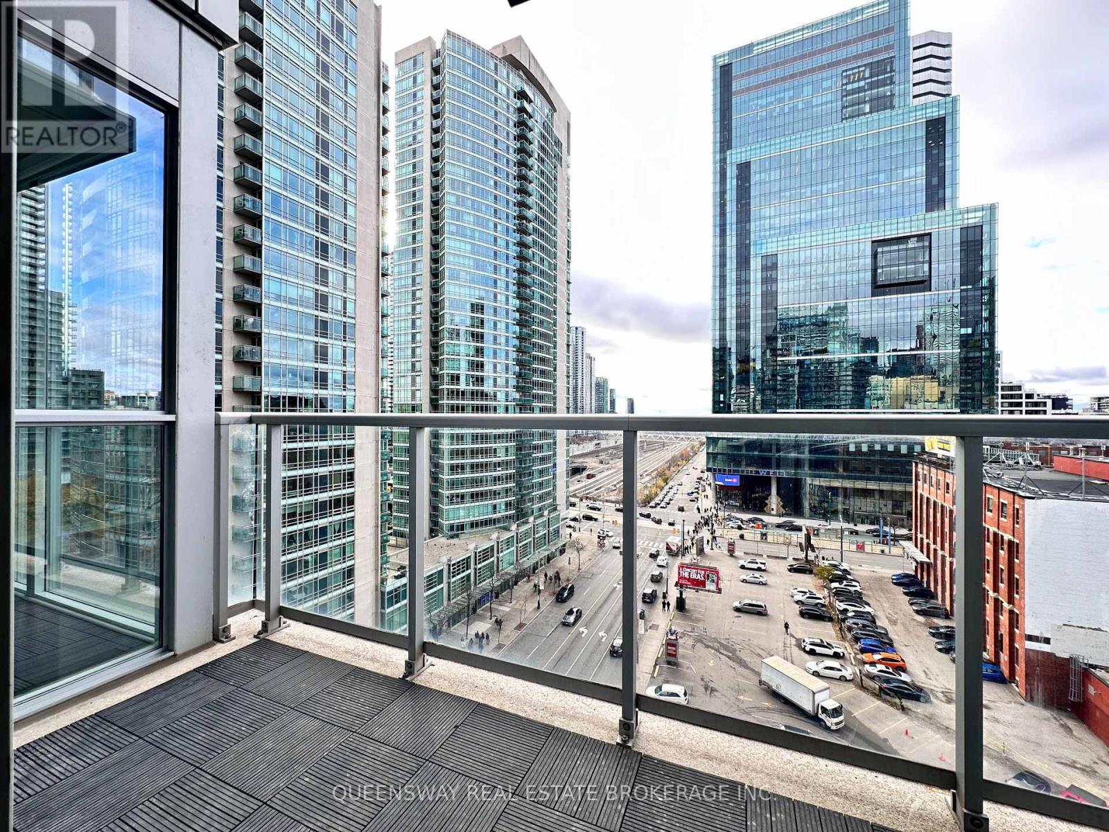 1008 - 352 Front Street W, Toronto, Ontario  M5V 0K3 - Photo 24 - C12966022