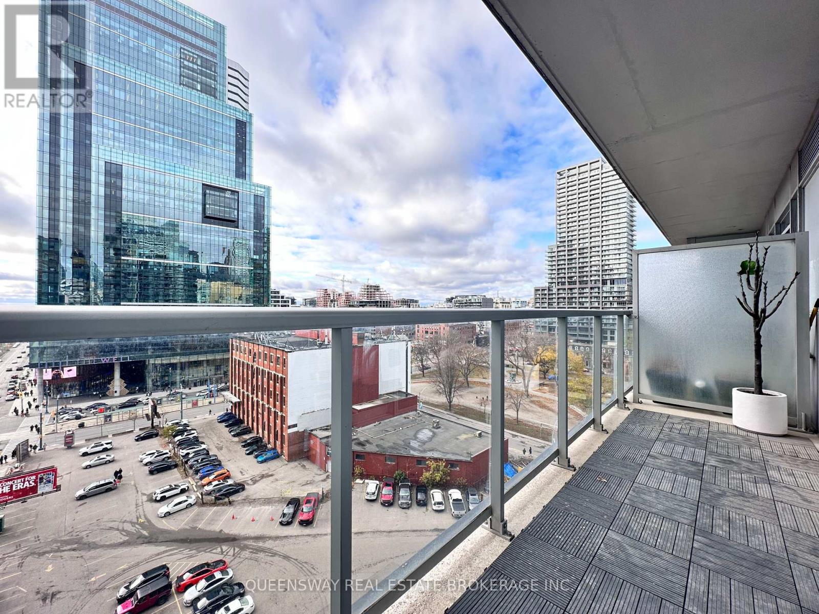 1008 - 352 Front Street W, Toronto, Ontario  M5V 0K3 - Photo 25 - C12966022