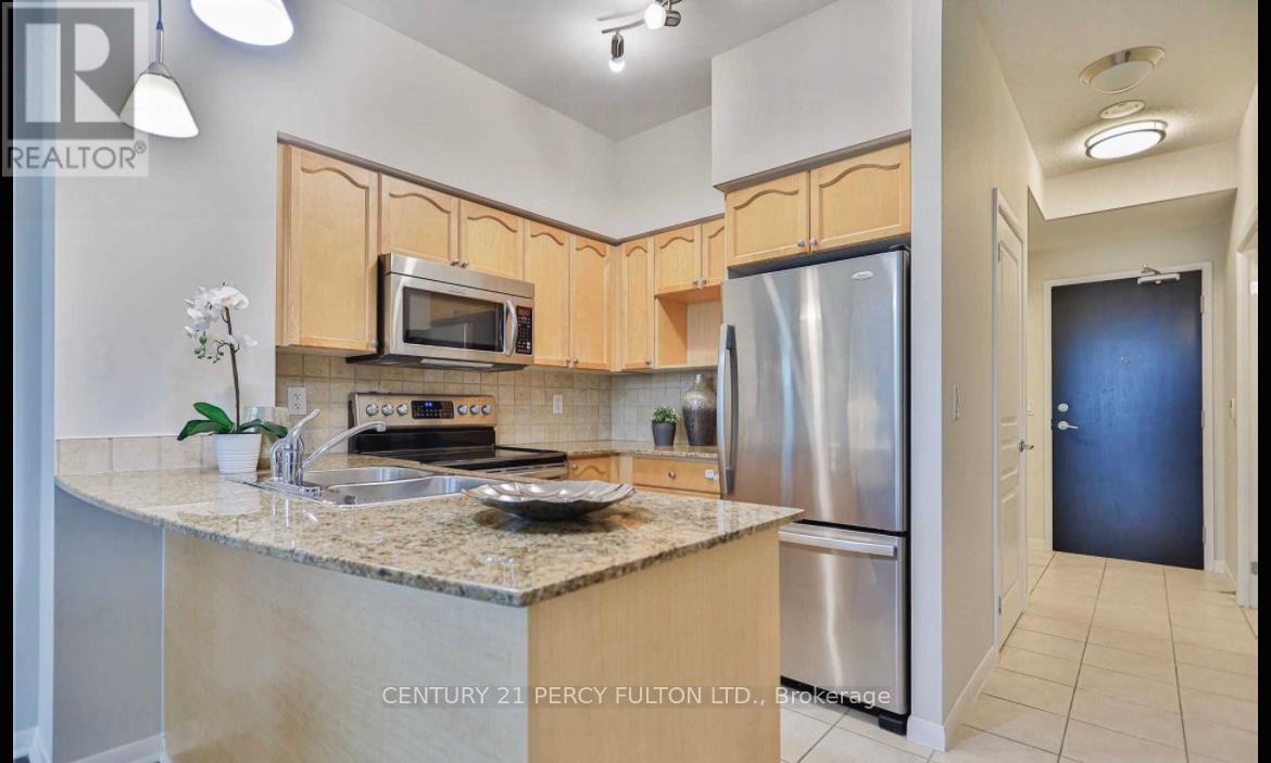 3408 - 18 Yonge Street, Toronto, Ontario  M5E 1Z8 - Photo 3 - C12966072