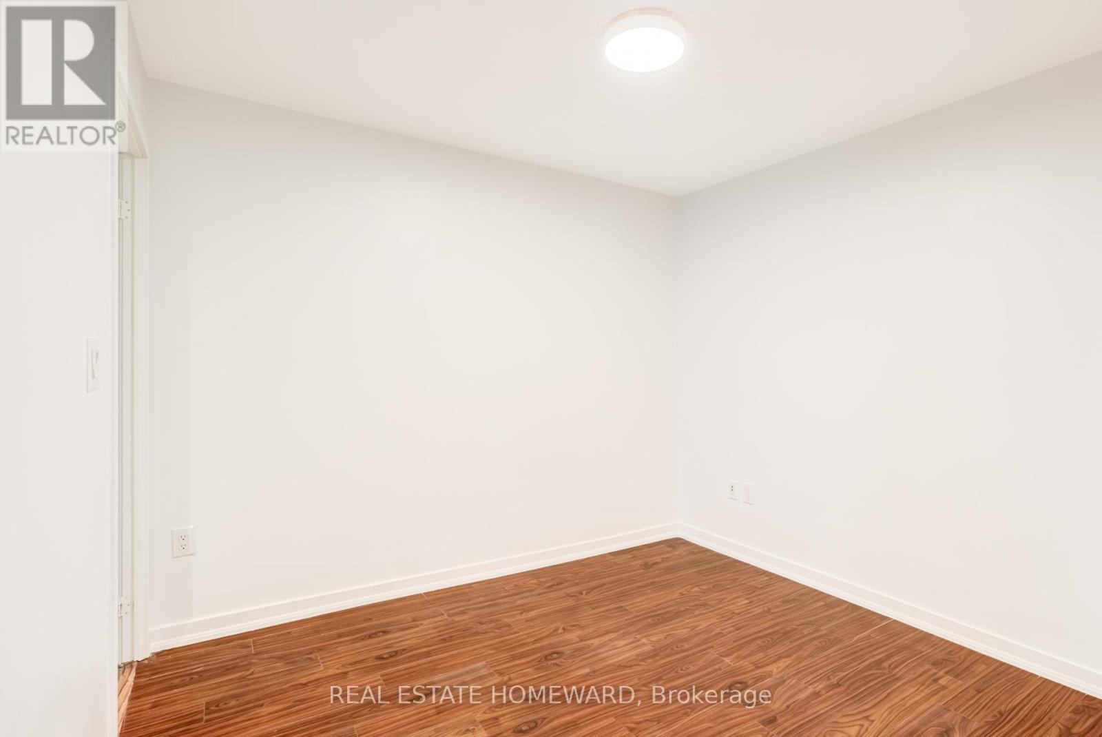 1916 - 4k Spadina Avenue, Toronto, Ontario  M5V 3Z2 - Photo 17 - C12966114