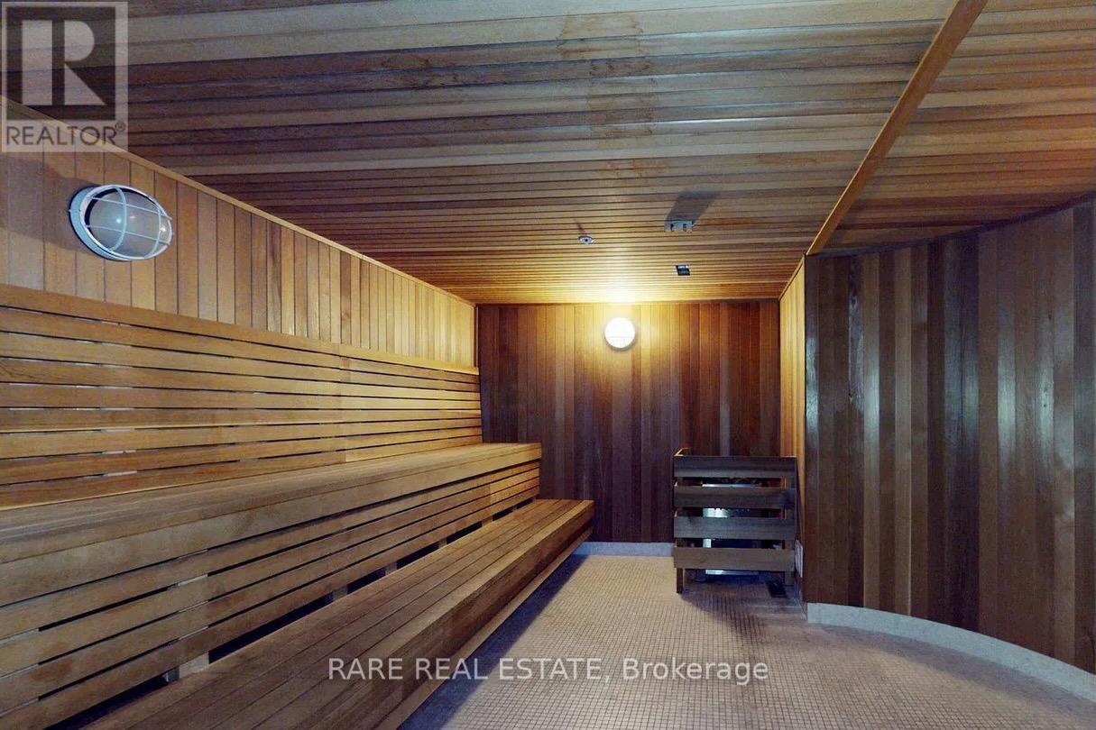 1002 - 955 Bay Street, Toronto, Ontario  M5S 0C6 - Photo 17 - C12966116