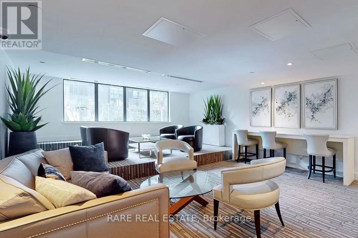 1002 - 955 Bay Street, Toronto, Ontario  M5S 0C6 - Photo 18 - C12966116