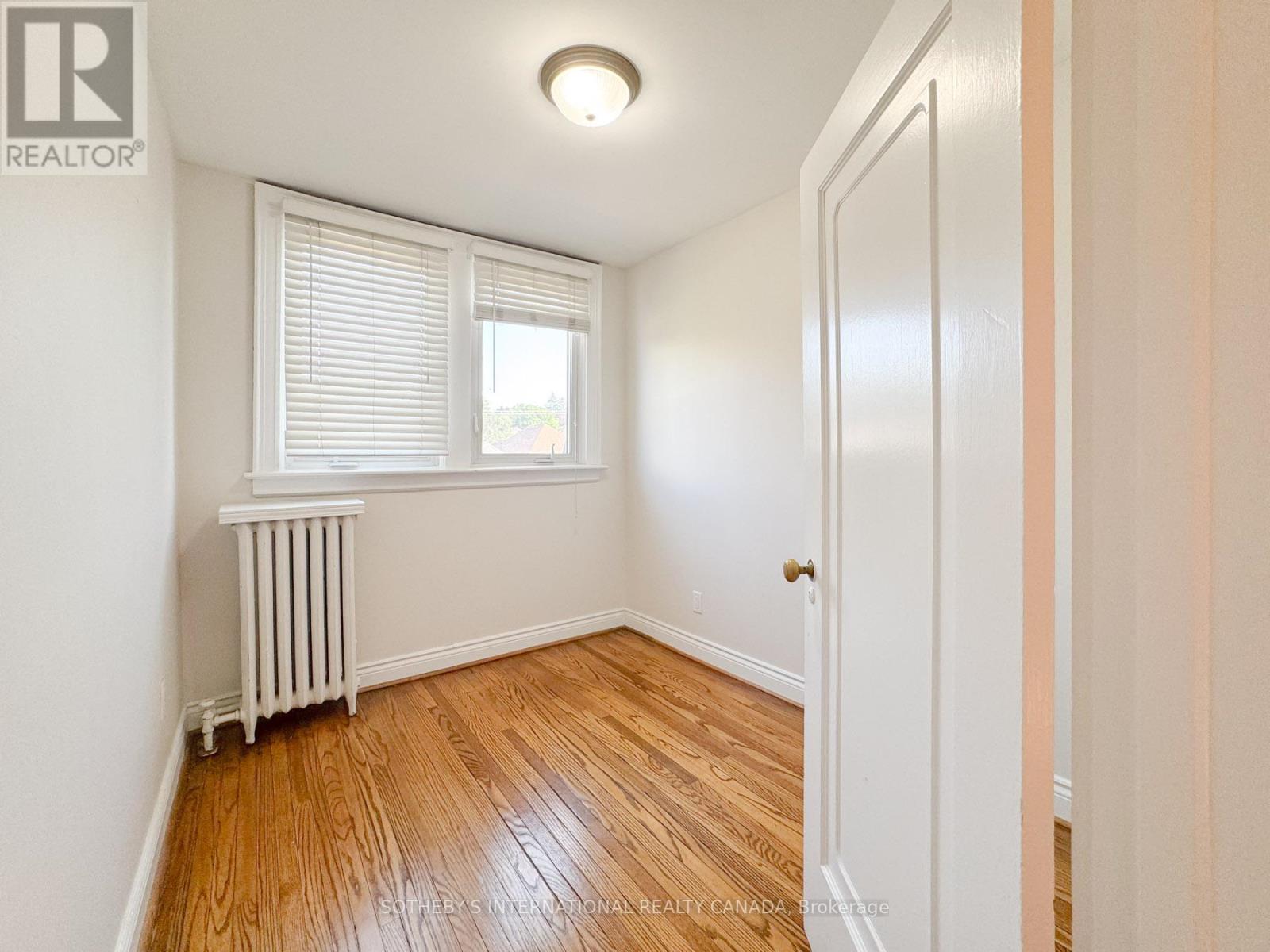 48 Lawrence Avenue W, Toronto, Ontario  M5M 1A4 - Photo 15 - C12966124