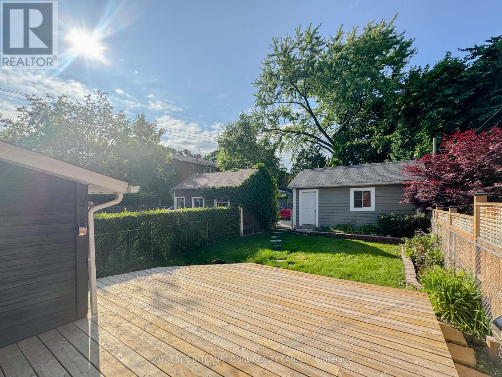 48 Lawrence Avenue W, Toronto, Ontario  M5M 1A4 - Photo 18 - C12966124