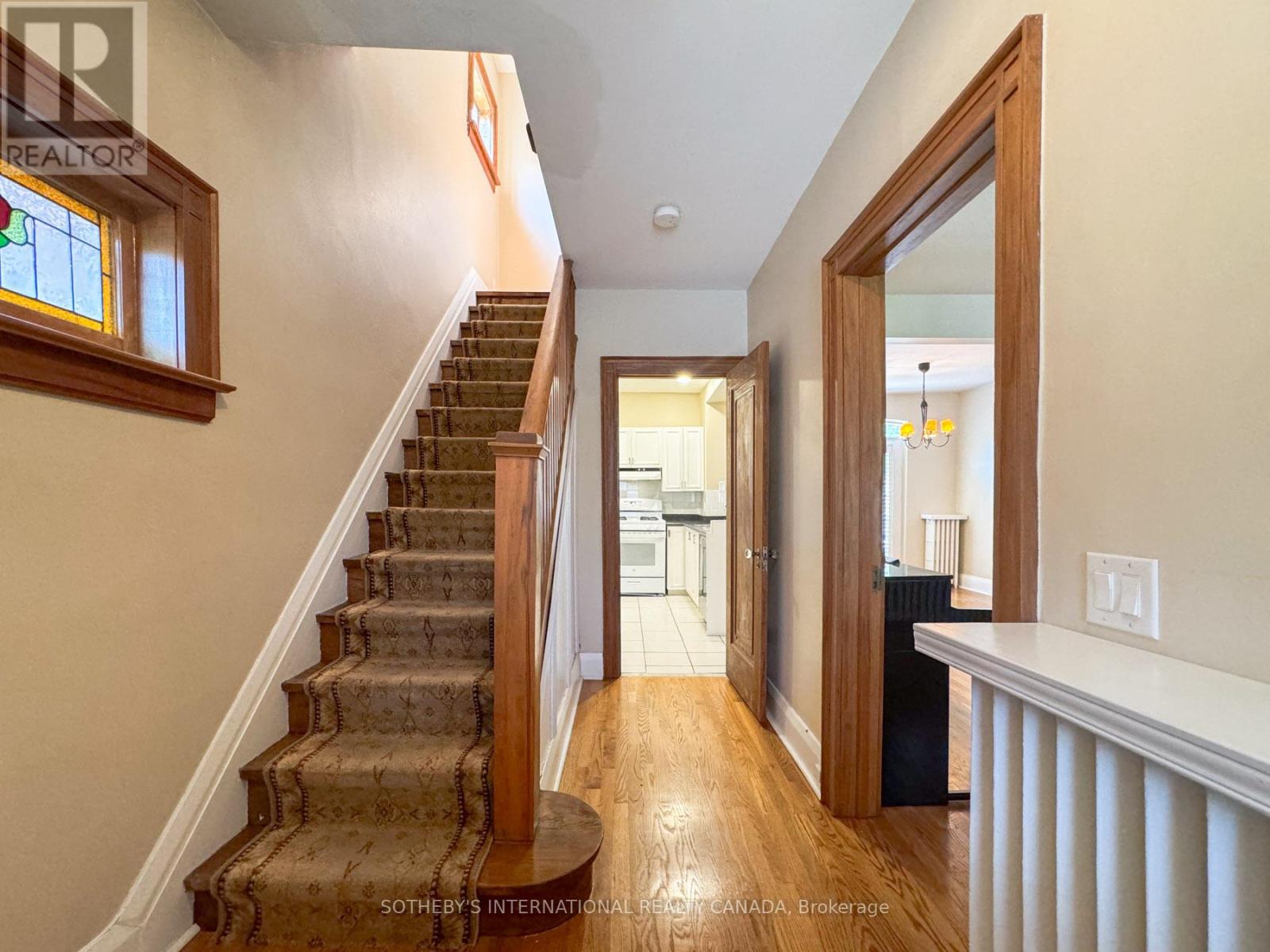 48 Lawrence Avenue W, Toronto, Ontario  M5M 1A4 - Photo 4 - C12966124