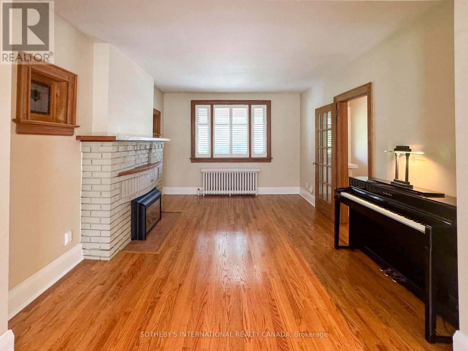 48 Lawrence Avenue W, Toronto, Ontario  M5M 1A4 - Photo 5 - C12966124