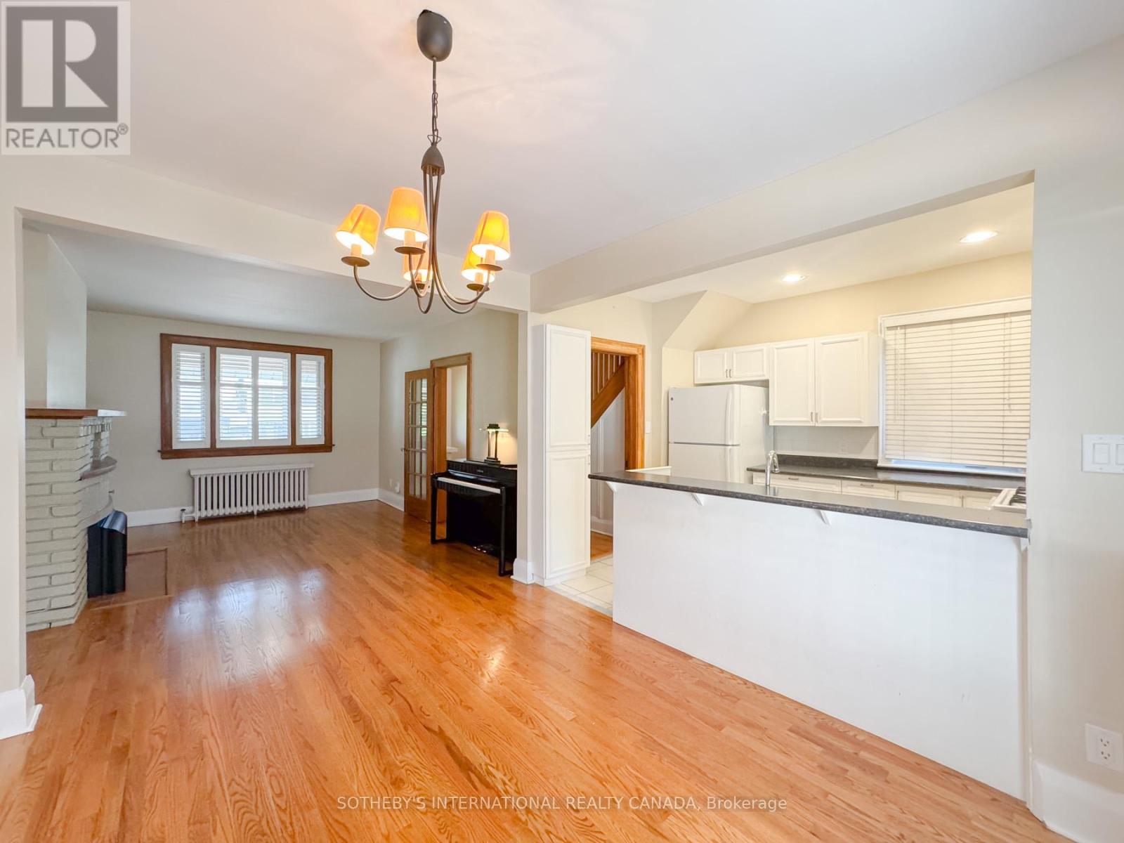 48 Lawrence Avenue W, Toronto, Ontario  M5M 1A4 - Photo 9 - C12966124