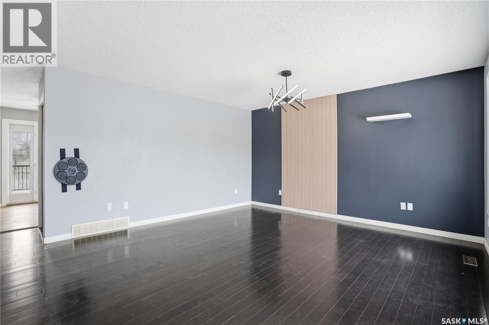 190 Petersmeyer Street, Regina, Saskatchewan  S4R 8J3 - Photo 8 - SK032246