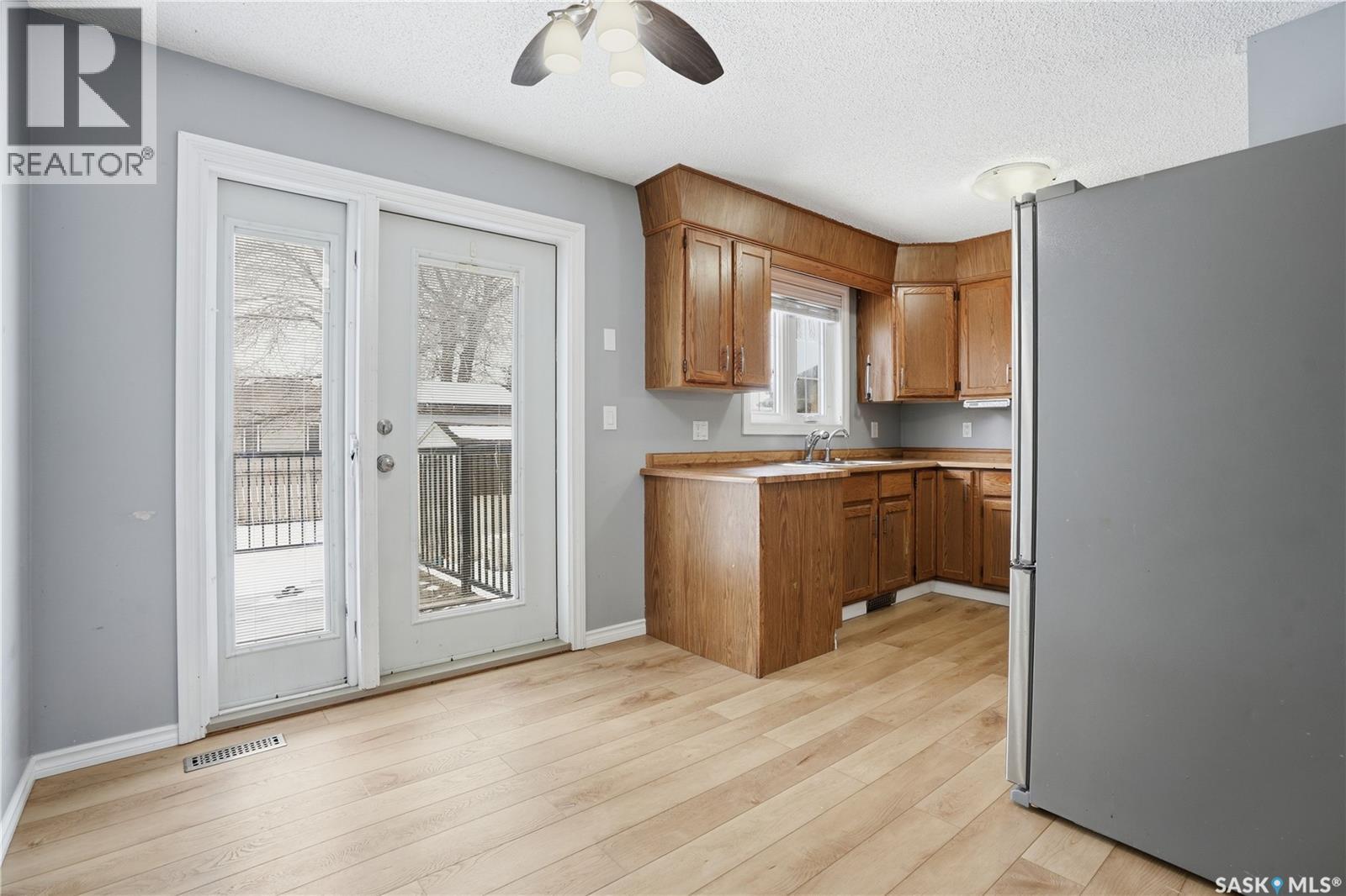 190 Petersmeyer Street, Regina, Saskatchewan  S4R 8J3 - Photo 9 - SK032246