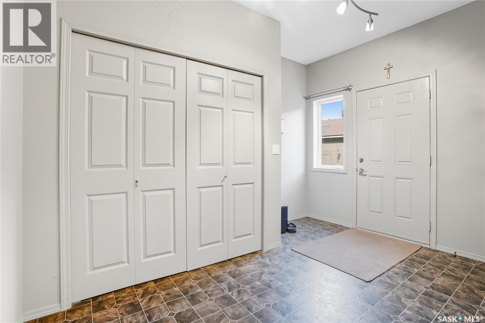 213 Poplar Place, Turtle Lake, Saskatchewan  S0M 1J0 - Photo 3 - SK032193