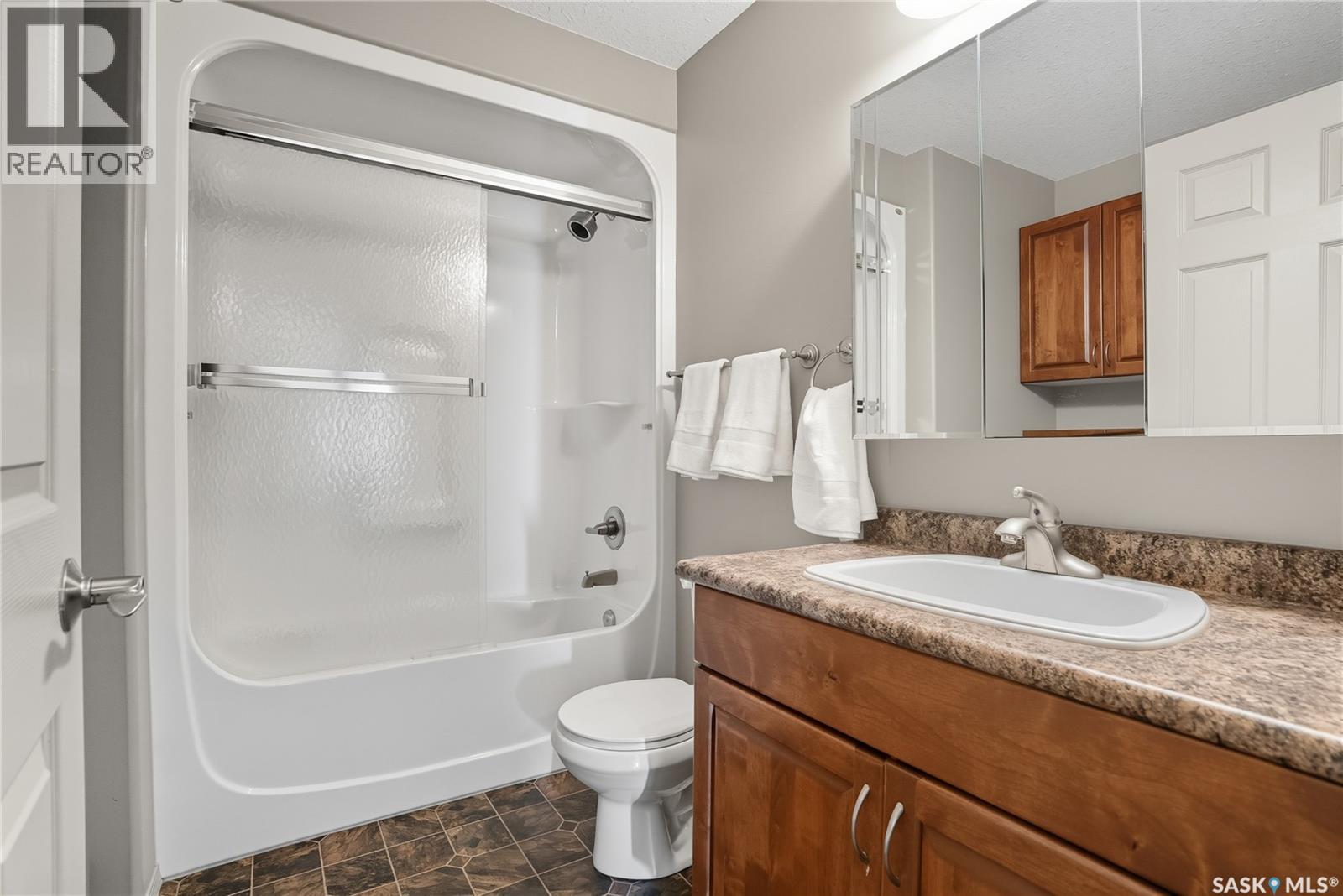 213 Poplar Place, Turtle Lake, Saskatchewan  S0M 1J0 - Photo 36 - SK032193