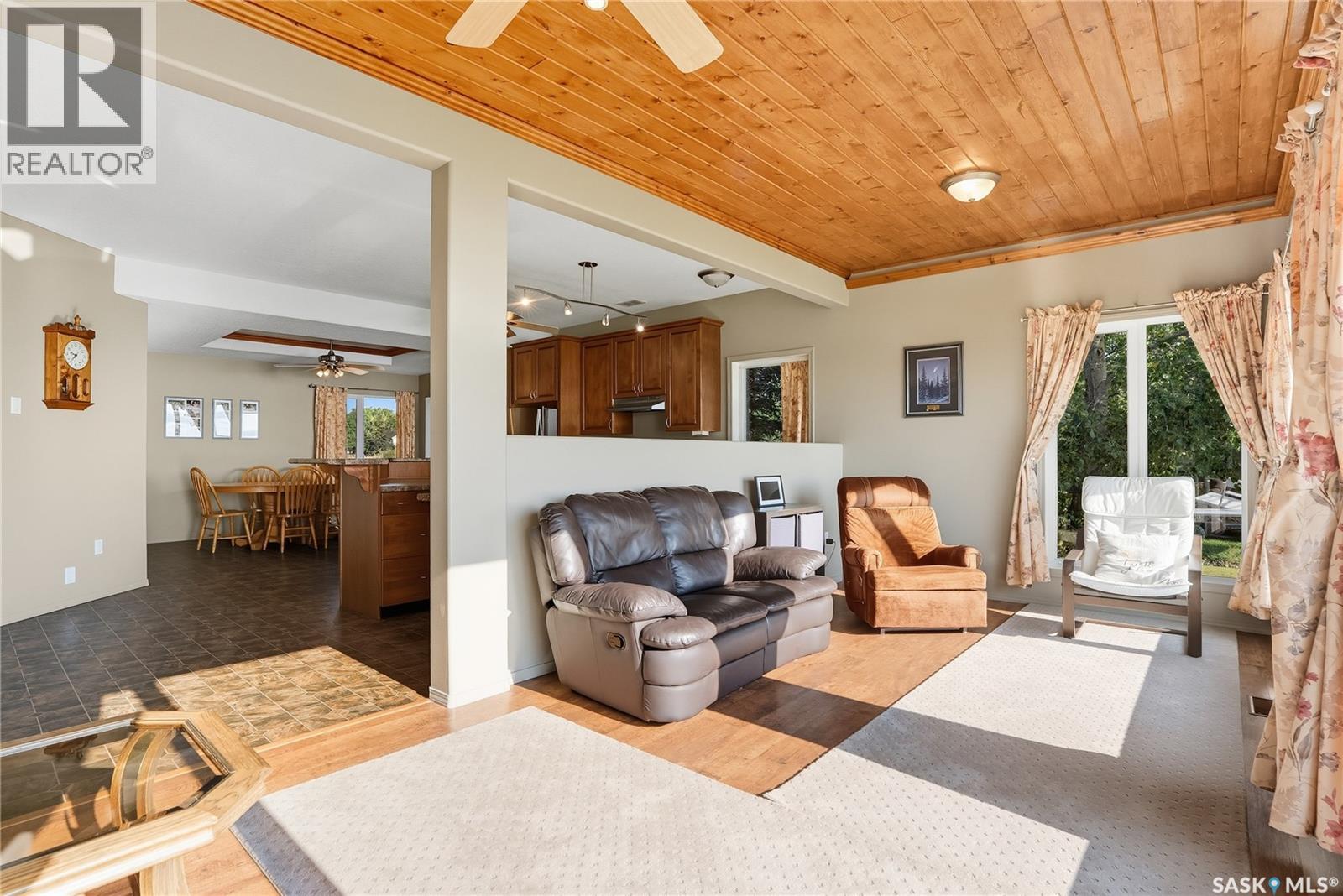 213 Poplar Place, Turtle Lake, Saskatchewan  S0M 1J0 - Photo 6 - SK032193