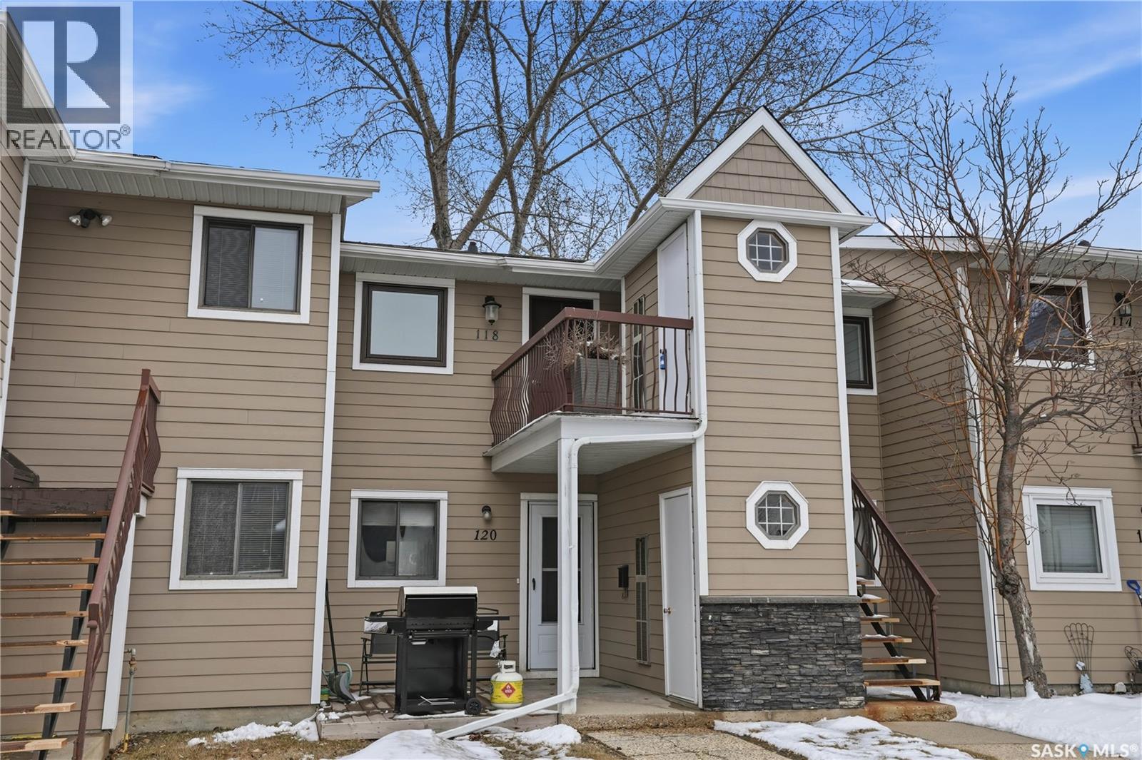 118 Cedar Meadow DRIVE, Regina, Saskatchewan