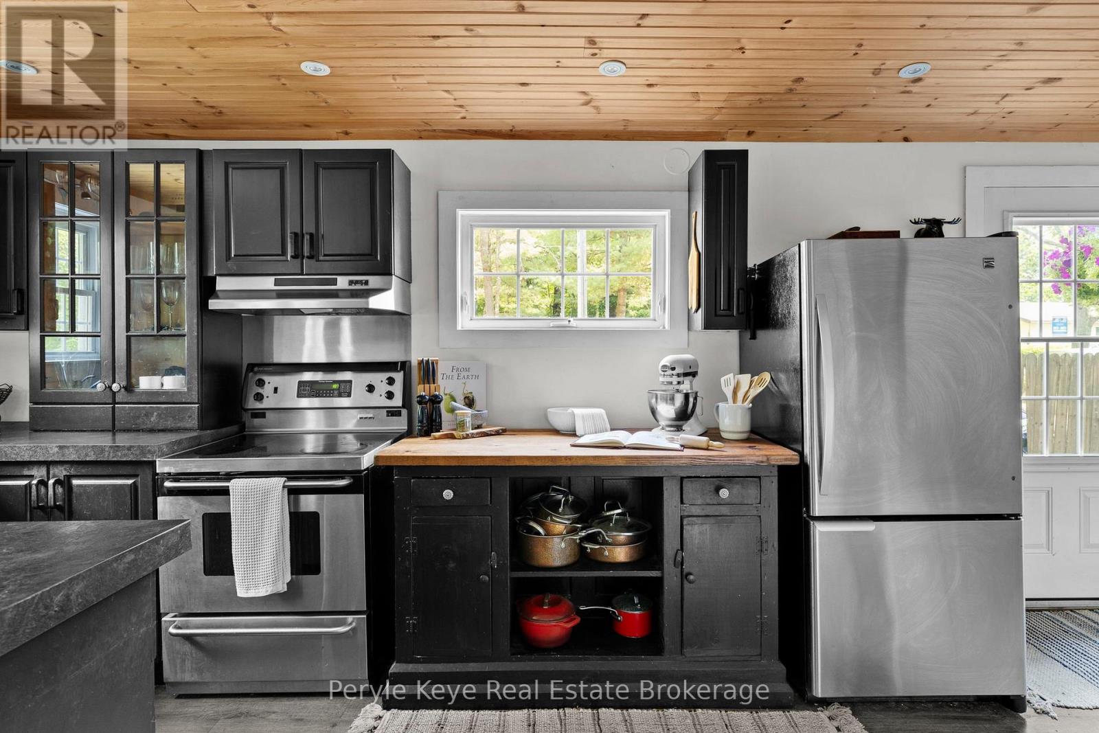 9 King Street, Bracebridge, Ontario  P1L 1H4 - Photo 12 - X12800670