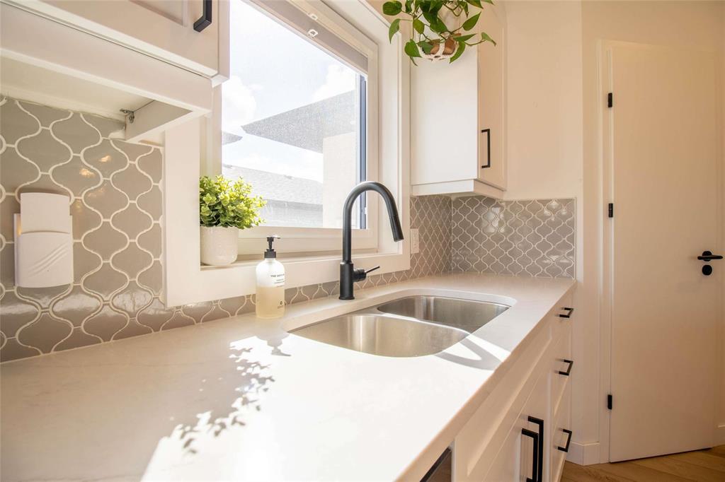 5 Bentley Bay, Steinbach, Manitoba  R5G 2Y5 - Photo 11 - 202606521