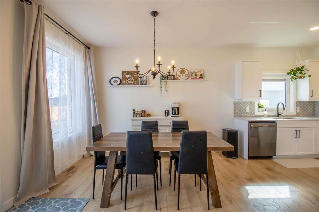 5 Bentley Bay, Steinbach, Manitoba  R5G 2Y5 - Photo 14 - 202606521