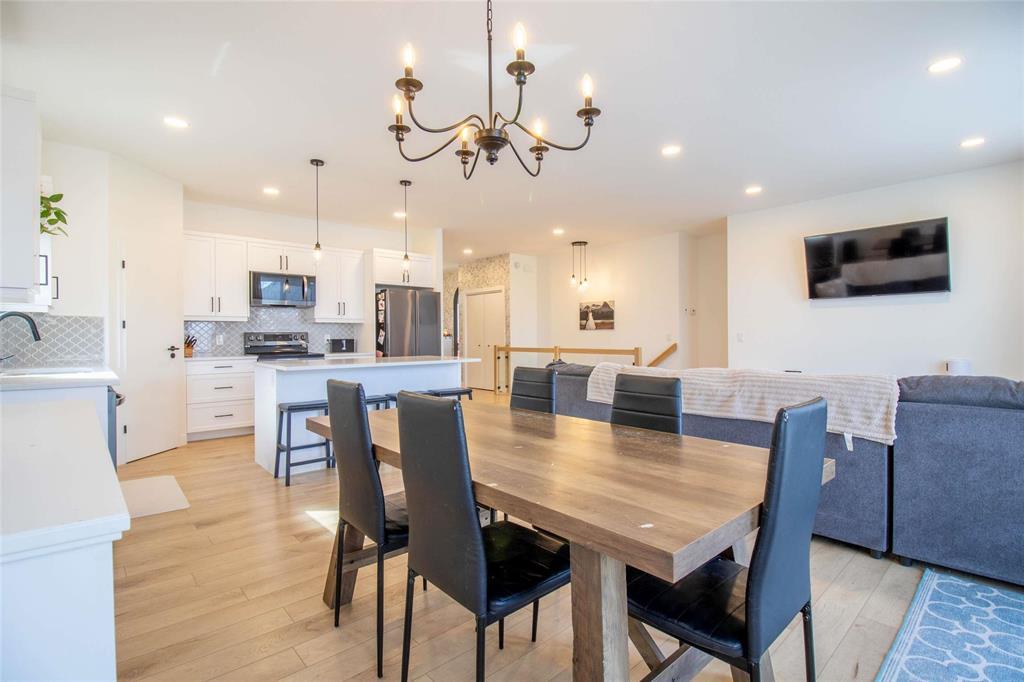 5 Bentley Bay, Steinbach, Manitoba  R5G 2Y5 - Photo 15 - 202606521