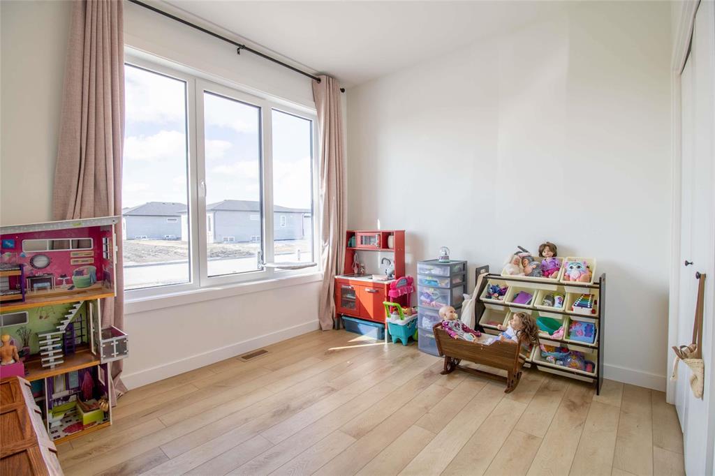 5 Bentley Bay, Steinbach, Manitoba  R5G 2Y5 - Photo 21 - 202606521