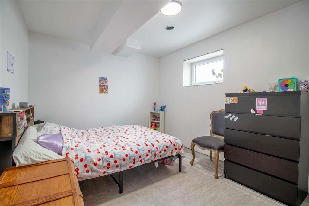 5 Bentley Bay, Steinbach, Manitoba  R5G 2Y5 - Photo 24 - 202606521