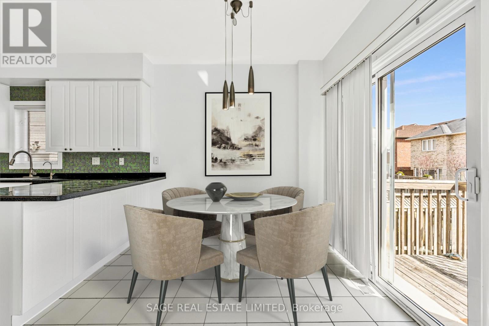 41 Cynthia Jean Street, Markham, Ontario  L6C 2P3 - Photo 10 - N12966036