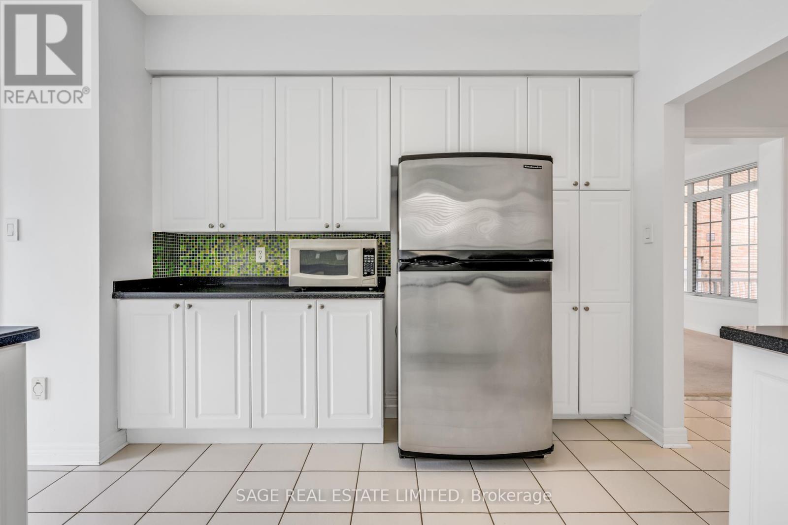 41 Cynthia Jean Street, Markham, Ontario  L6C 2P3 - Photo 9 - N12966036