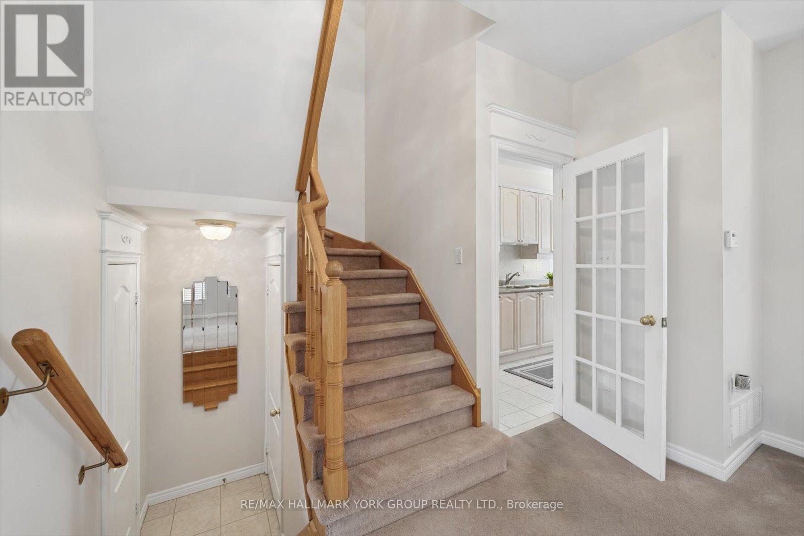 30 Jordanray Boulevard, Newmarket, Ontario  L3X 2P9 - Photo 21 - N12966056