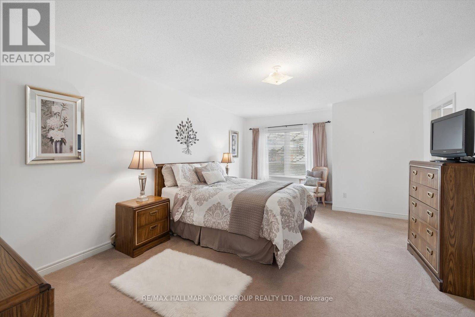 30 Jordanray Boulevard, Newmarket, Ontario  L3X 2P9 - Photo 26 - N12966056