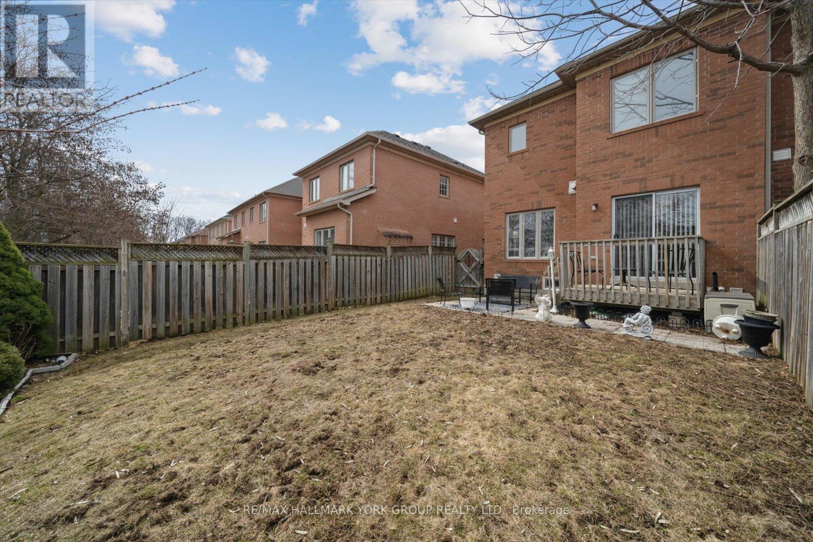30 Jordanray Boulevard, Newmarket, Ontario  L3X 2P9 - Photo 48 - N12966056