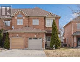 30 JORDANRAY BOULEVARD, Newmarket, Ontario