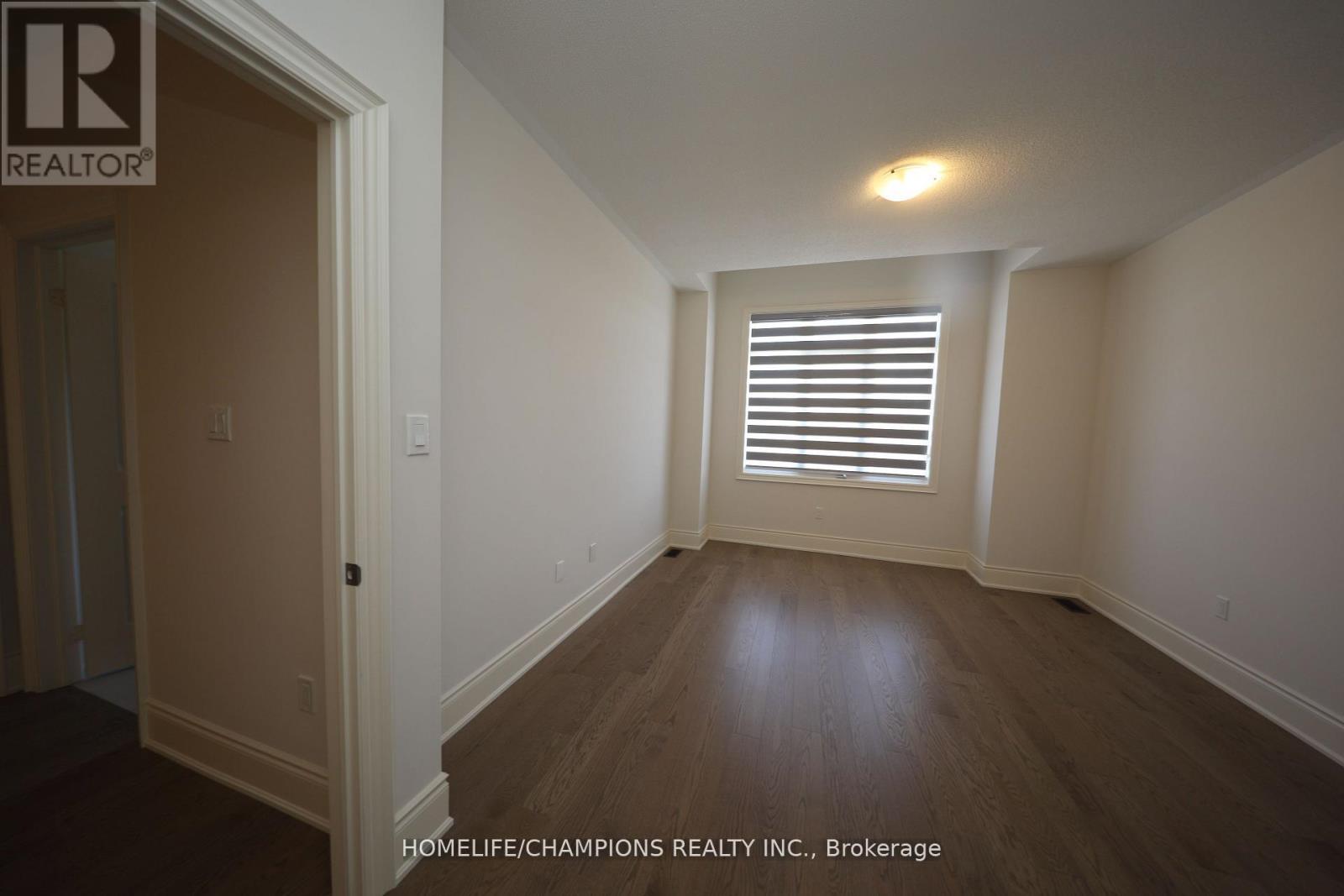 212 Wesmina Avenue, Whitchurch-Stouffville, Ontario  L4A 5A2 - Photo 15 - N12966122