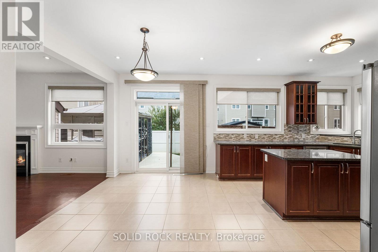 347 Bamburgh Way, Ottawa, Ontario  K2J 5R1 - Photo 11 - X12755224